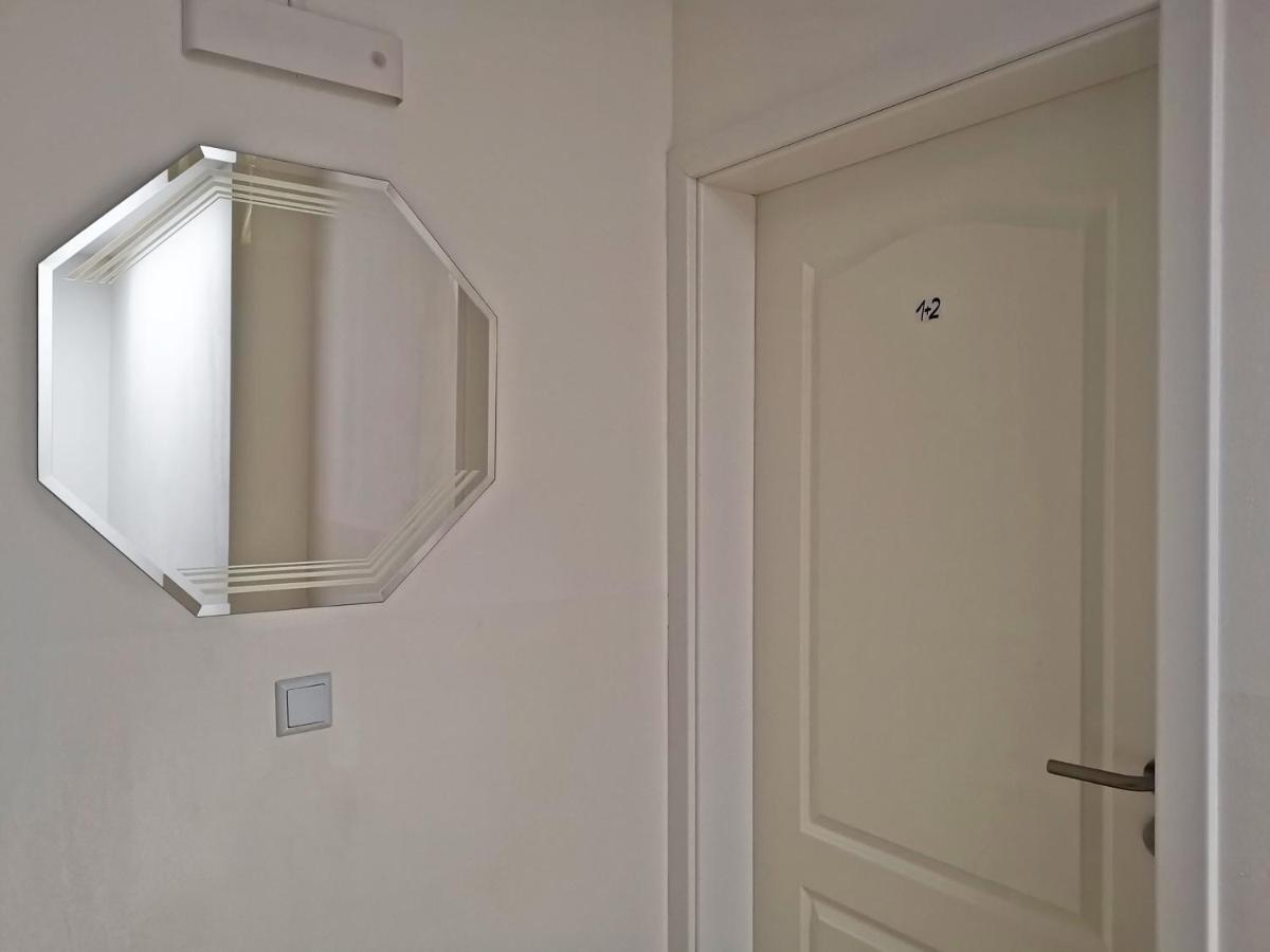 Musashi Apartment 1 ไวมาร์ ภายนอก รูปภาพ